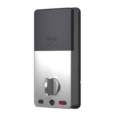 Sliver Multifunktionales Smart Door Lock mit Fingerabdruck Passwort und Kartenfunktionen